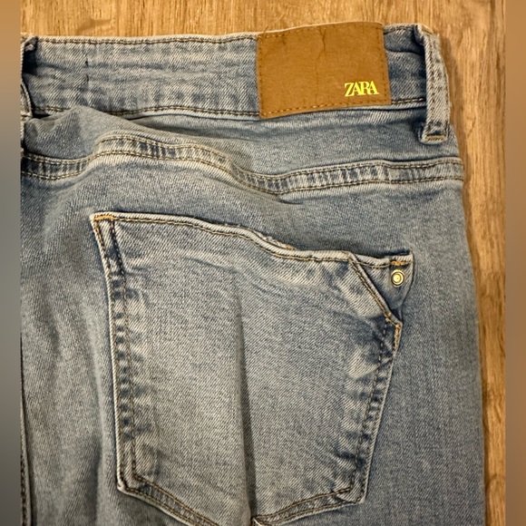 Zara jeans - Picture 4 of 5